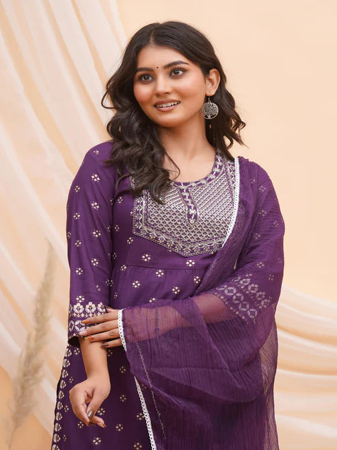 Embroidered Kurta Bottom & Dupatta Set